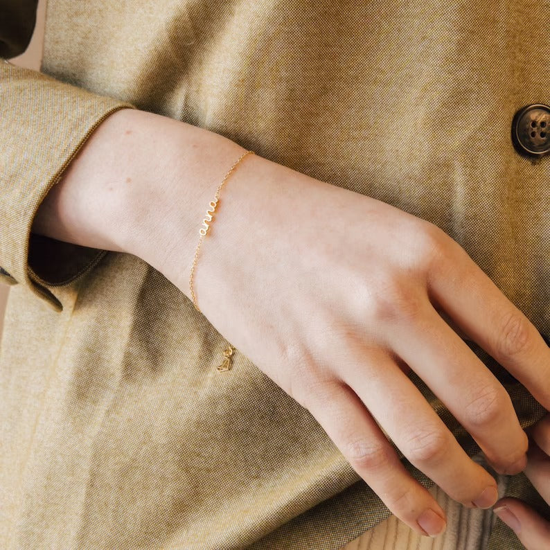 Tiny Personalized Bracelet detail view