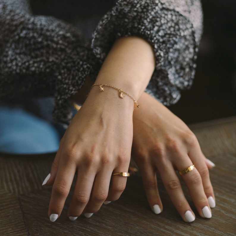 Galaxy Bracelet | Women detail view